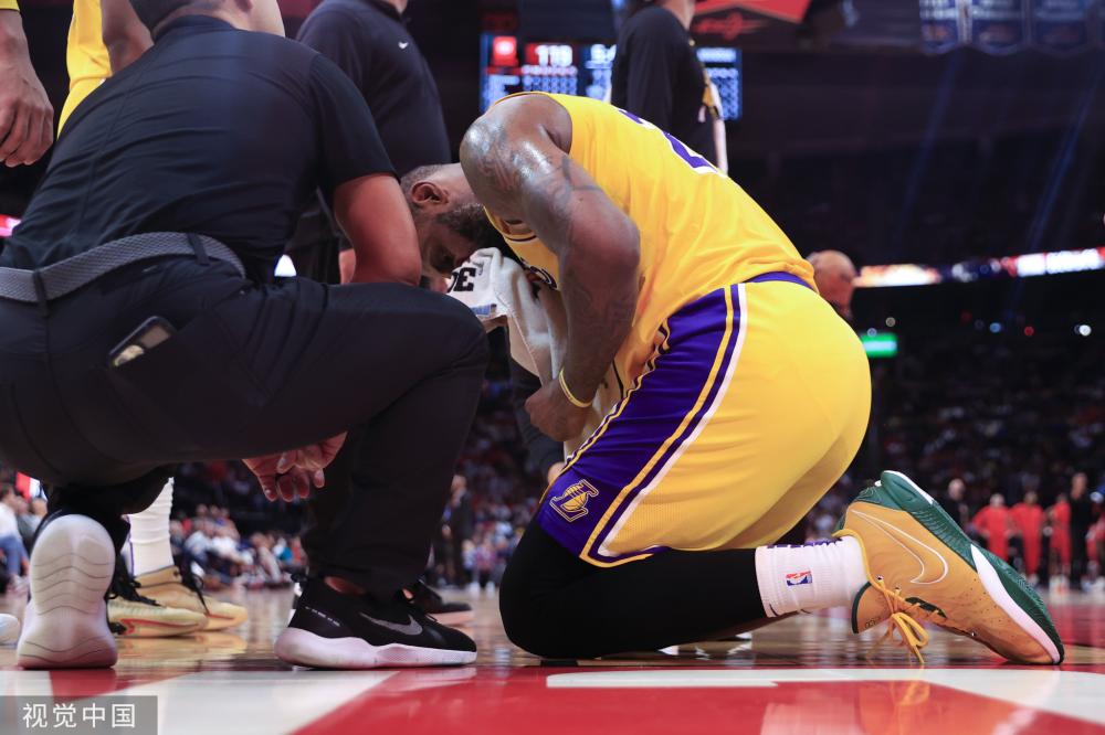 由强劲的个 由强劲的个